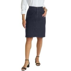 a new day by Target Dark Wash Midi-Skirt Size 2 Denim Skirt Casual Party Summer